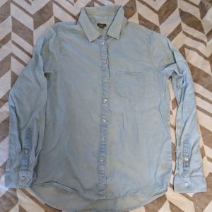 Aerie Chambray Button Up